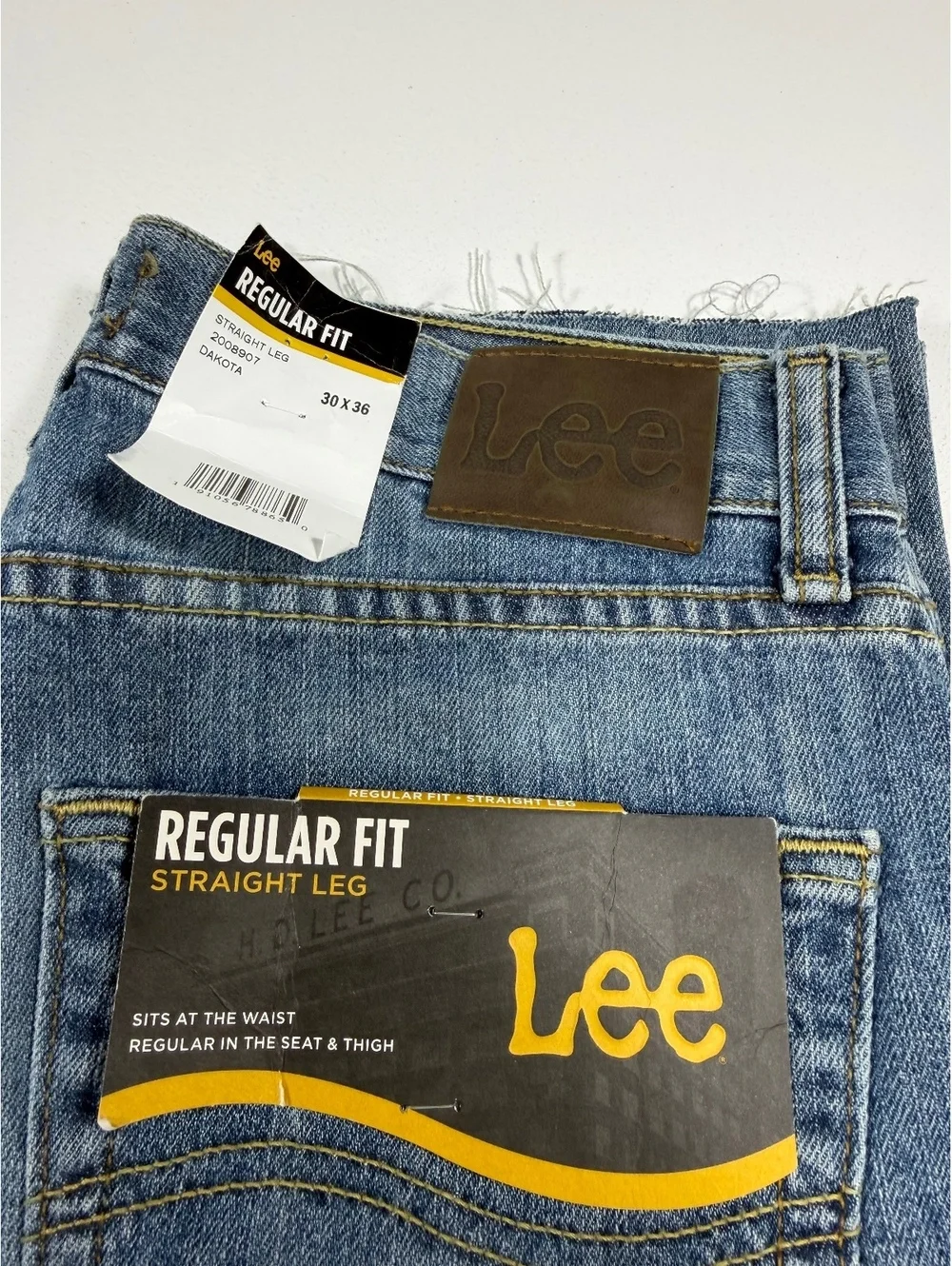 Lee Regular Fit Straight Leg Jeans Men’s 30x29 NWT Cut Hem Blue Denim